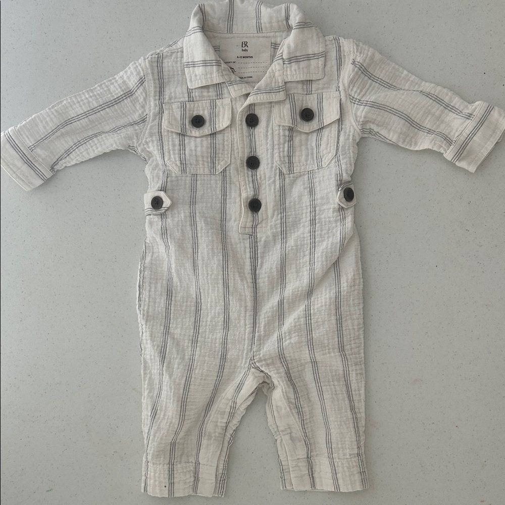 Banana Republic Baby Cream and Black Buttoned Shirt 6-12month